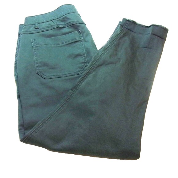 Democracy Jeans Sz. 12 Gray Ab Technology  Studs Cropped Distressed Hem Stretchy - Picture 1 of 7